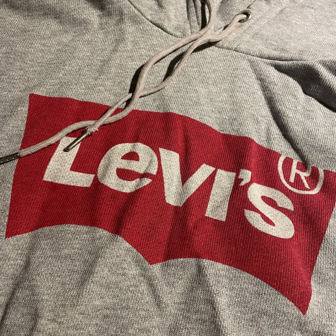 Levis hoddie  - 90