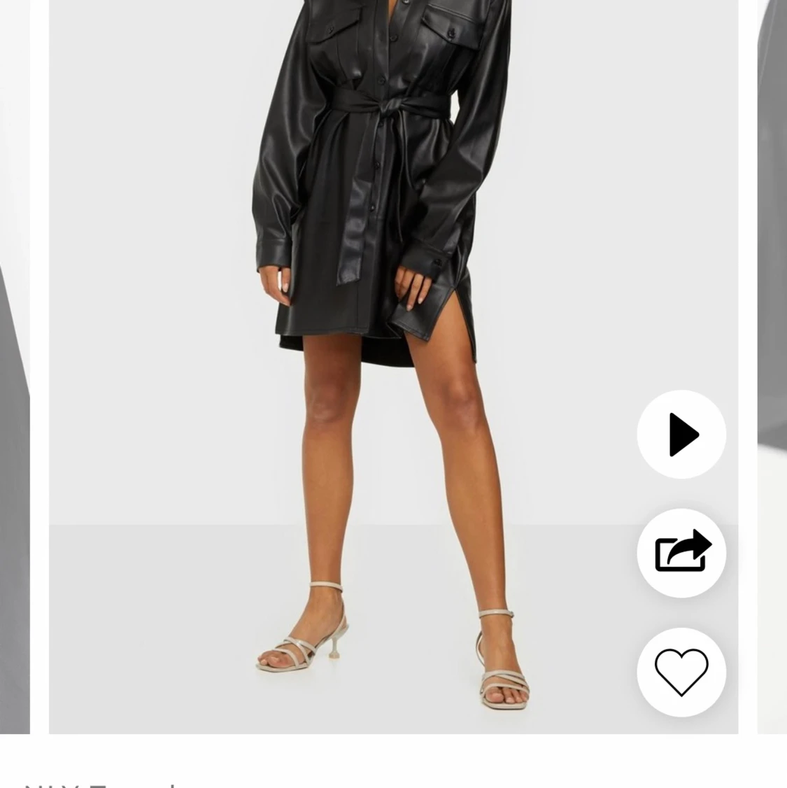 Jättesnygg skinn klänning från Nelly!