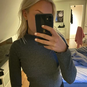 Tröja  - Tröja med detaljer 