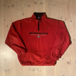 Vintage fleece  - Skick 8/10 väldigt bra skick för åldern!, storlek L men passar sitter också som en boxy M!