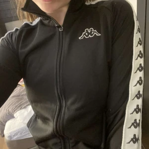 Kappa tröja  - Snygg kappa tröja