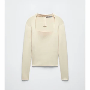 Fest topp Zara  - Helt ny topp från zara! Superfin. Köpt för 289kr!