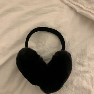 Öronmuffar nya  - Helt nya öronmuffar🖤🖤❤️‍🩹