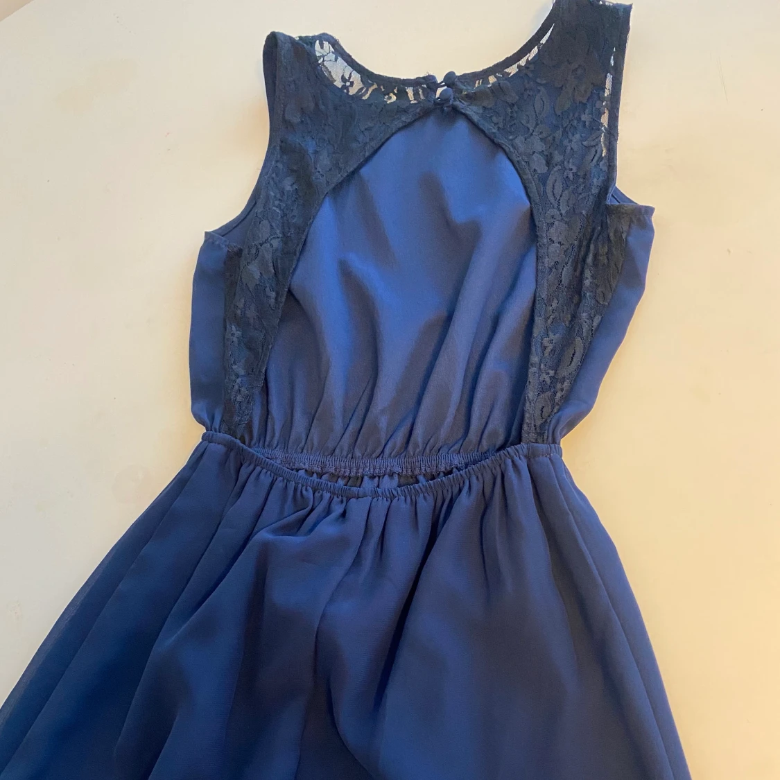 Klänning från Jeane Blush storlek S - 90