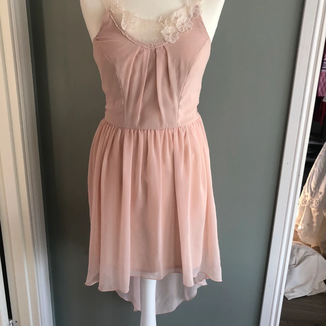 Puderrosa klänning stl 34-36 Elise Ryan