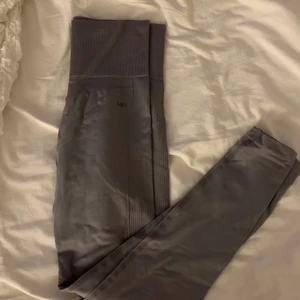 Myprotein tights - Knappt använda tights, jättefint skick. Från myprotein