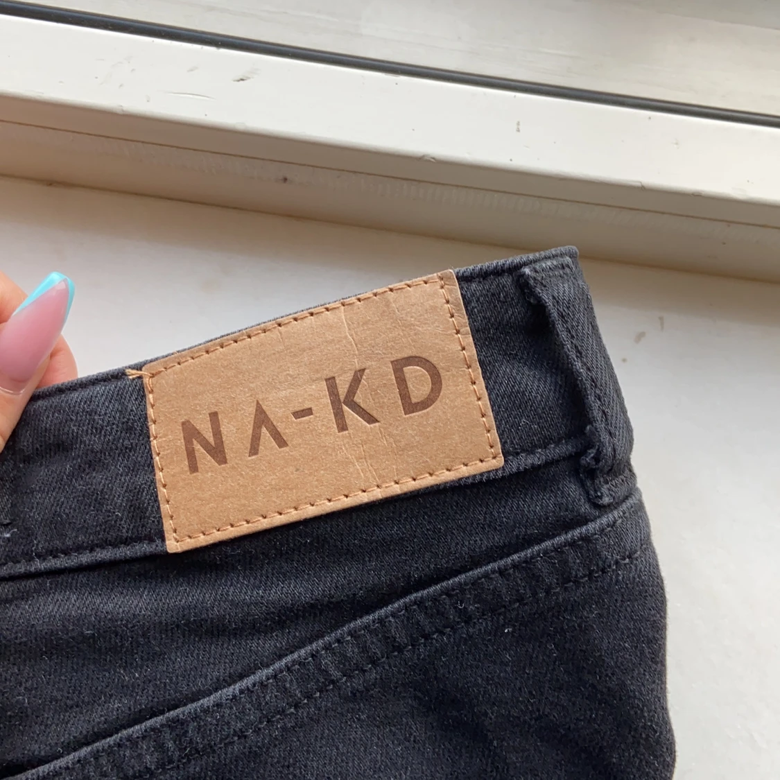 Mom jeans svarta - 90