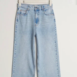 Jenas - Säljer dessa Idun jeans från Gina, knappt använda 