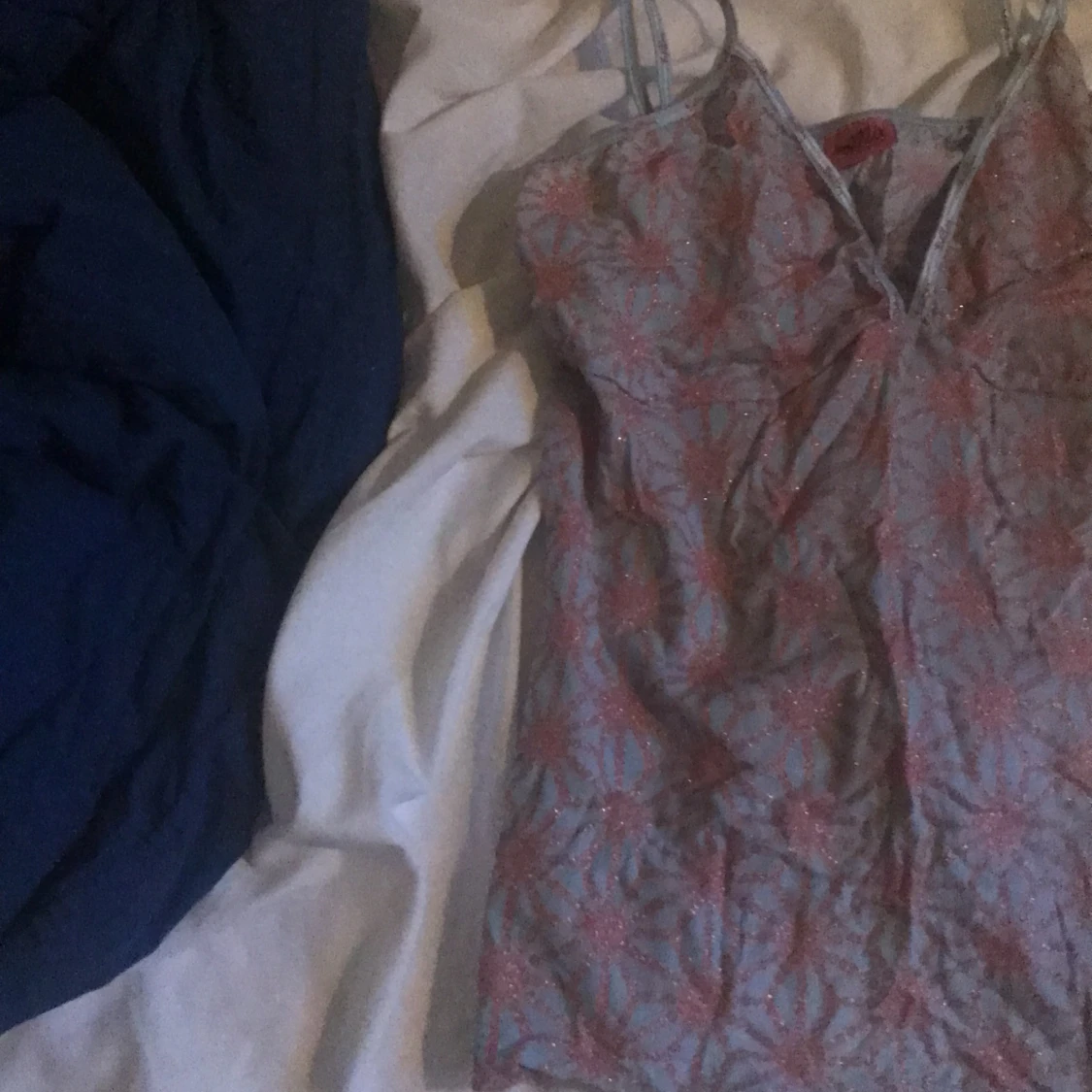 Superfint glittrigt linne  - 91