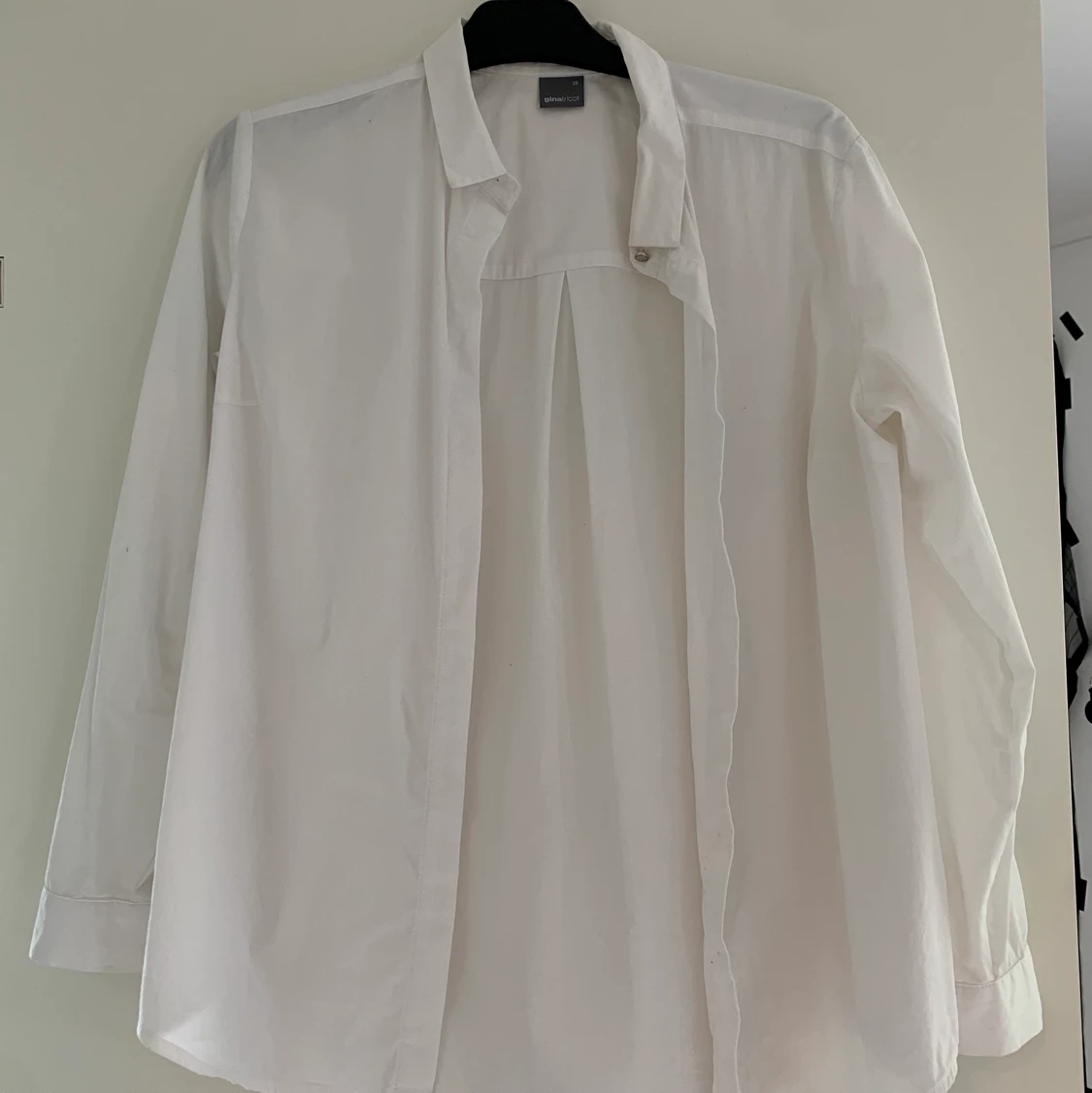Vit skjorta