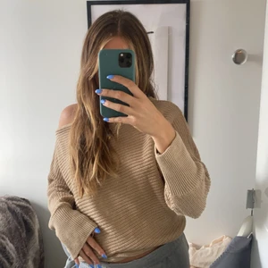 stickad tröja - fin stickad tröja från Nakd 