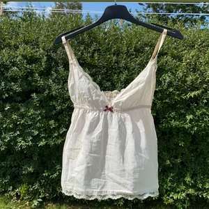 Odd molly linne  - Så fint ljusrosa linne från oddmolly, inte använt så jättemycket. Storlek 0 som motsvarar XS. 