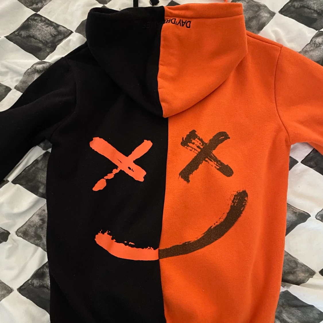 Hoodie i storlek M - 90