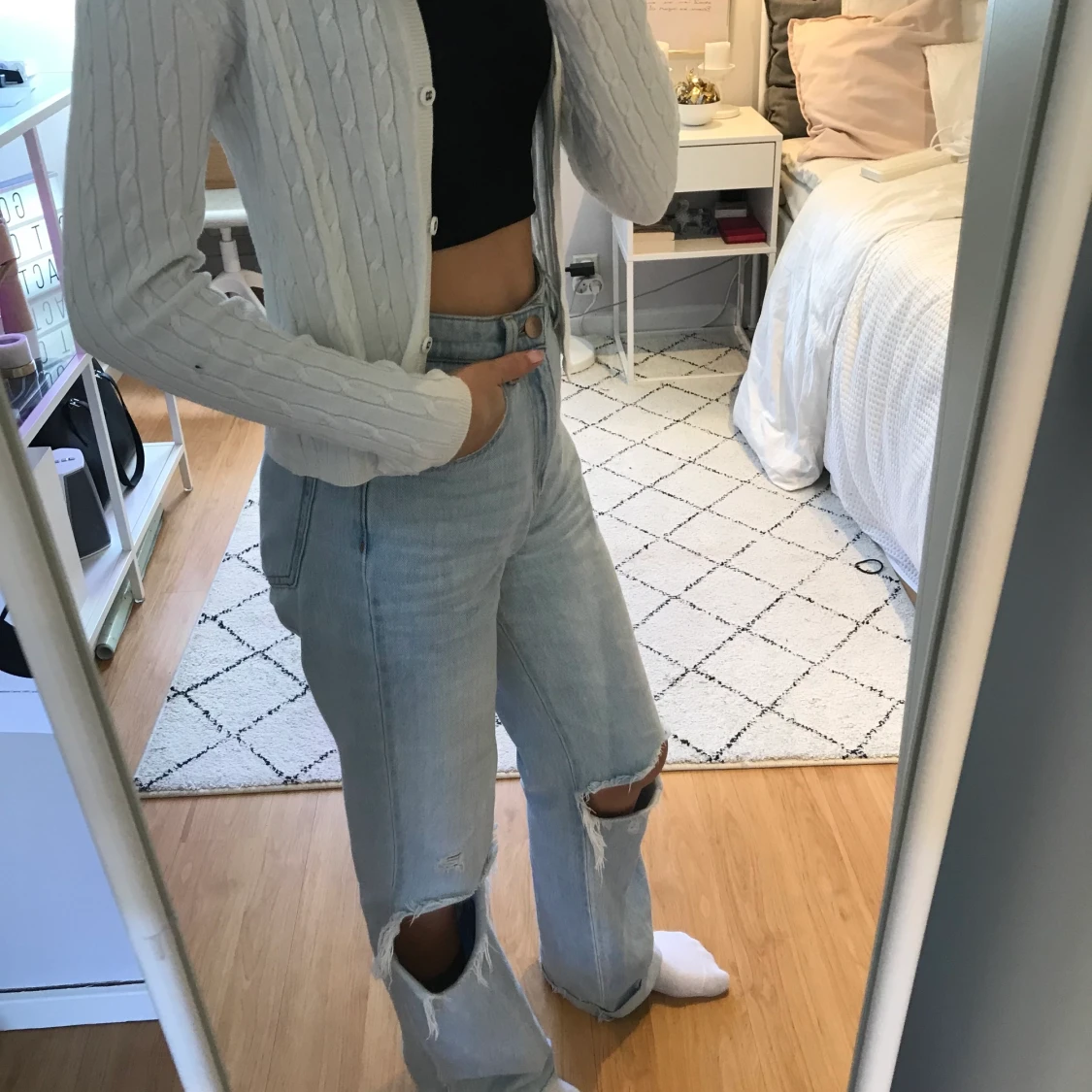 Vit kofta med mönster - 91