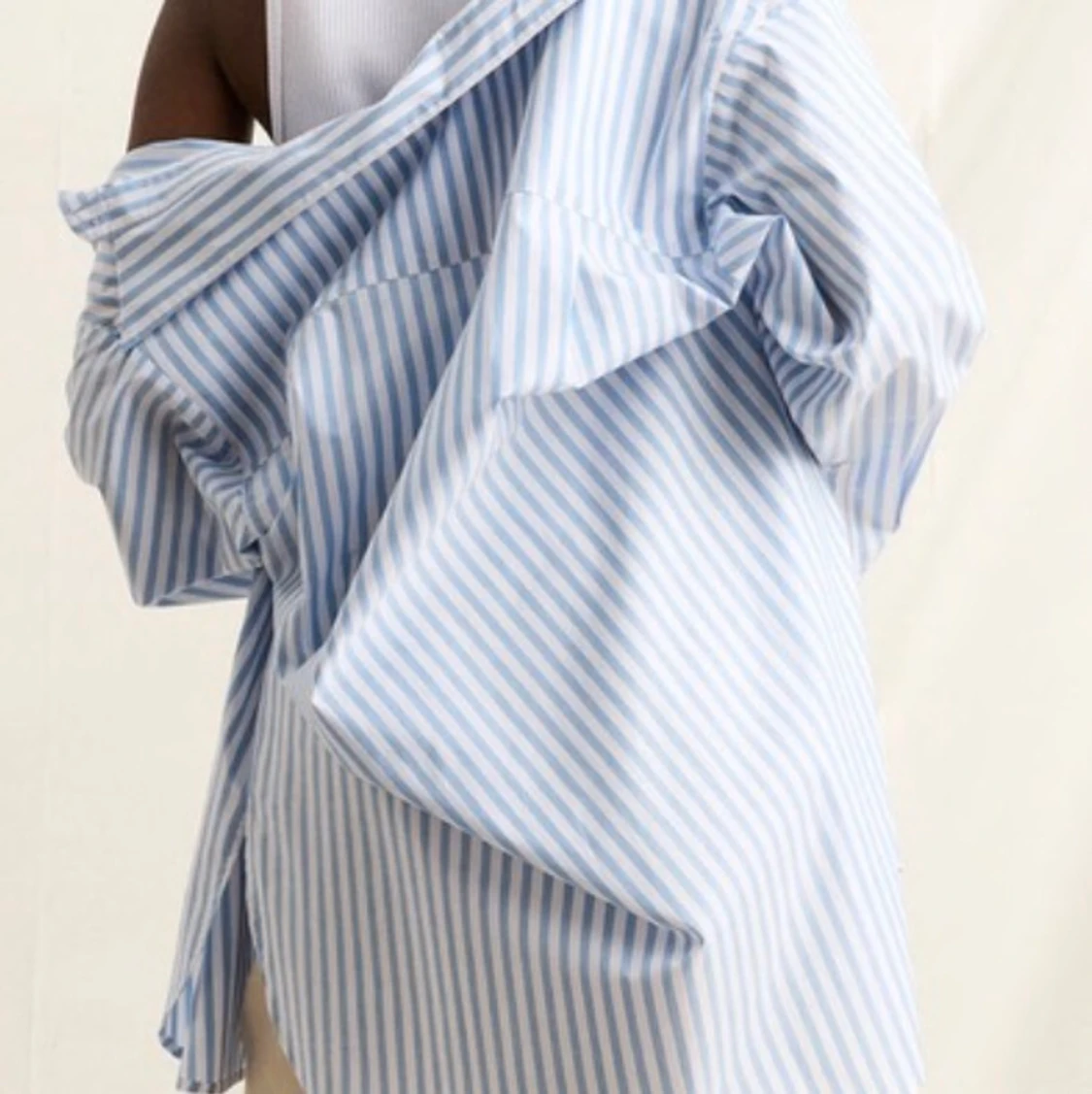 Vit och blå Skjorta  - 90