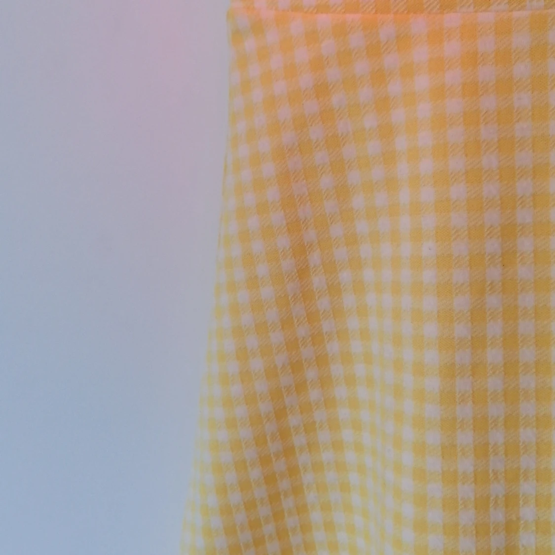 Gul, rutig klänning 💛🤍 - 91