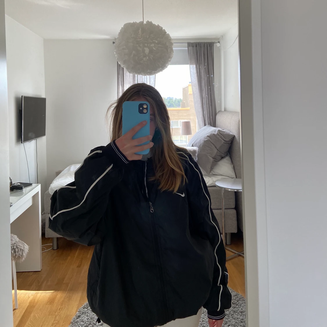 Nike jacka i storlek L (passar M också) - 91