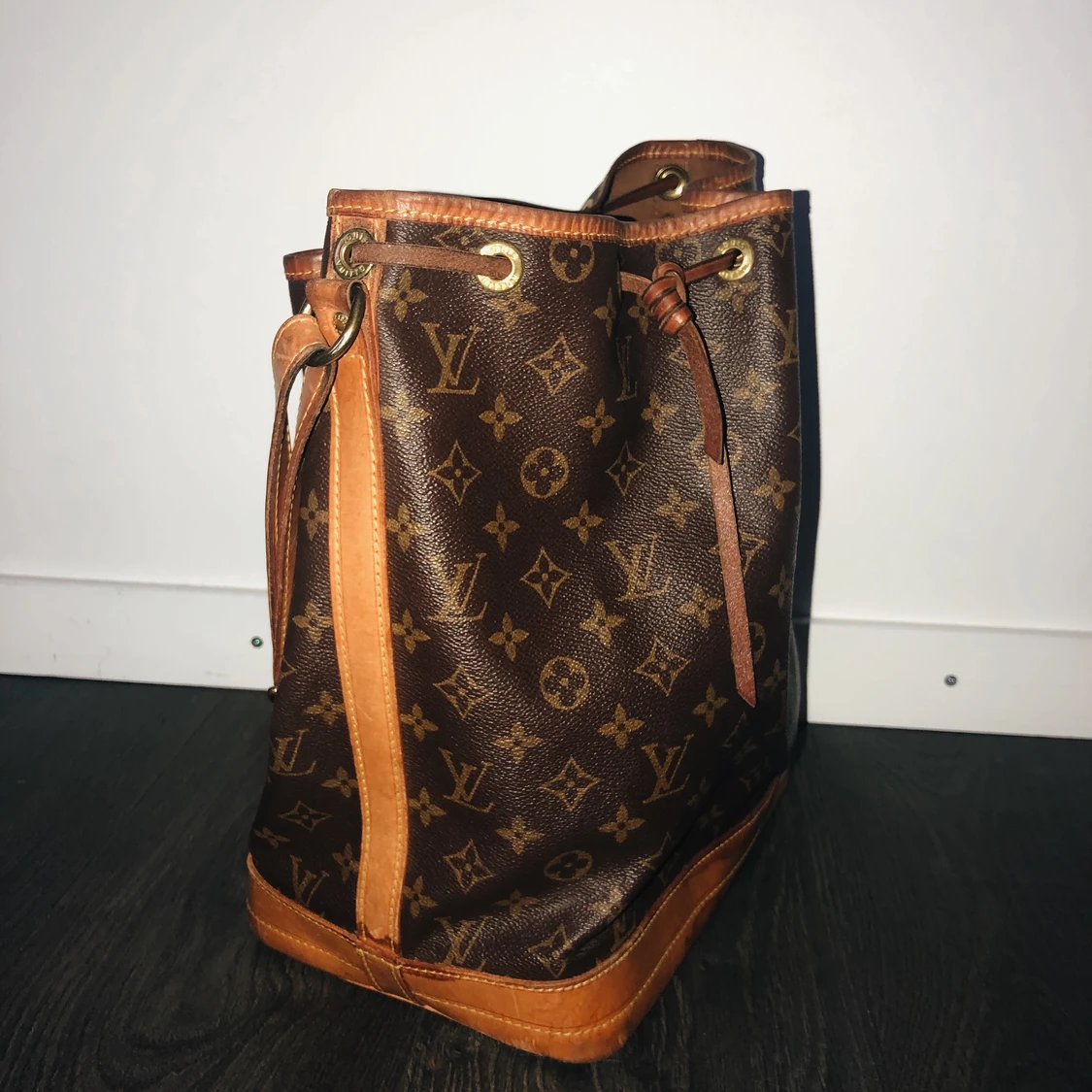 Louis Vuitton néonoé bag 