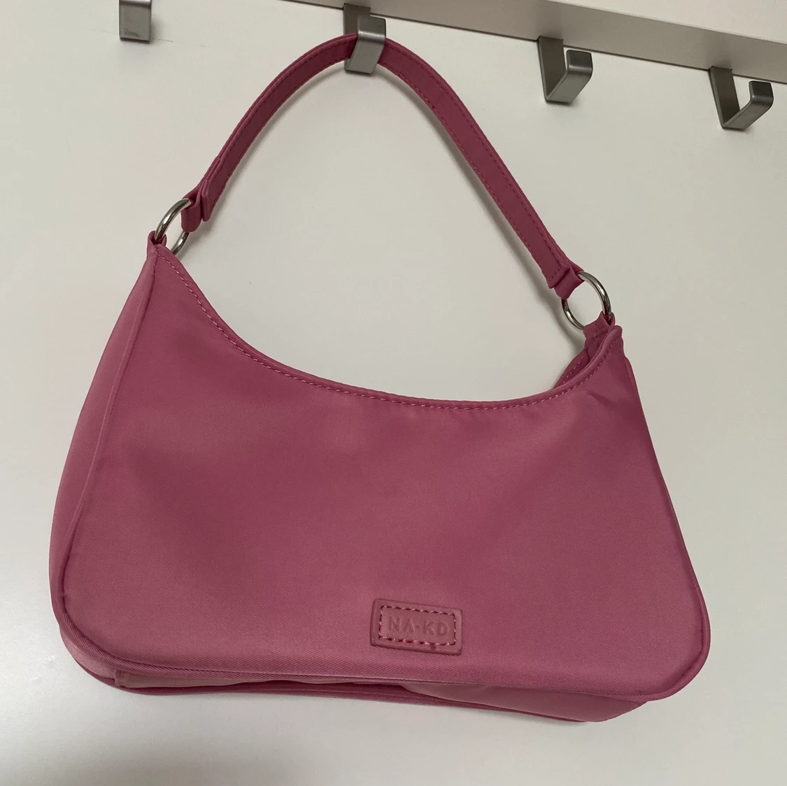 Rosa väska från NAKD - 90