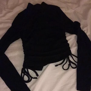 Tröja från new yorker  - Den är oanvänd köpte den utan att testa den och den passade inte mig. 