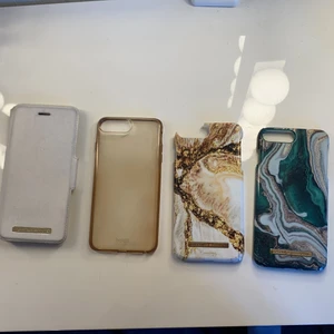 Skal - Fyra skal genomskinligt skal kostar 20kr övriga kostar 50kr