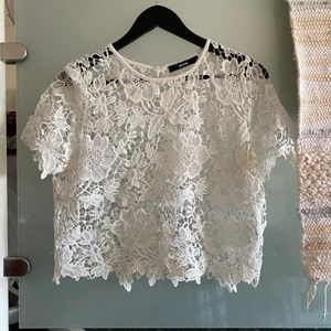 Spetstopp - Så fin spetstopp ifrån bikbok i jättefint skick! Så fin nu till sommaren 😍😍