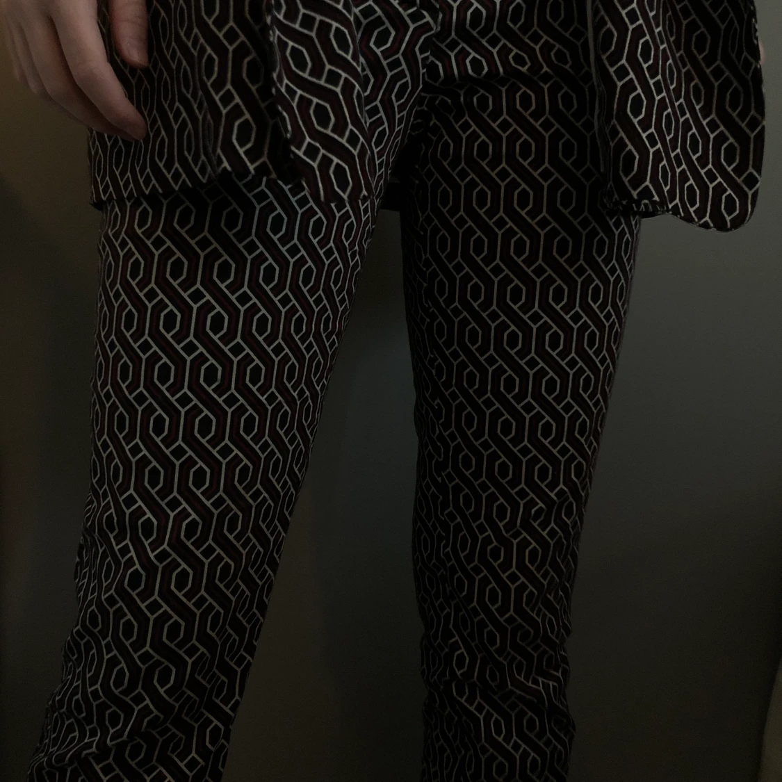 Kostym + Byxor strl 34 (passar 32) - 90