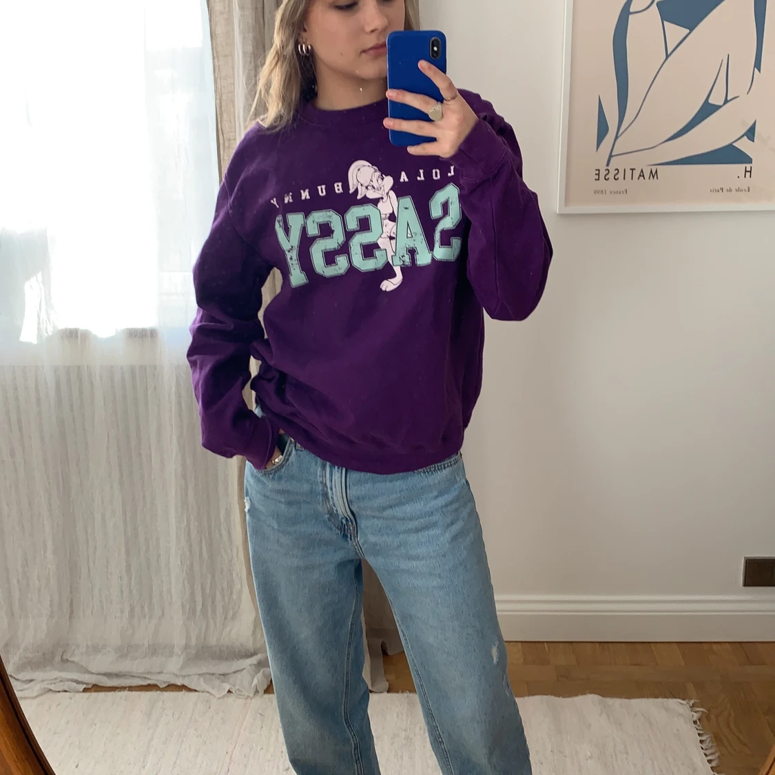 Tjocktröja från Looney Tunes, köpt på asos i storlek M