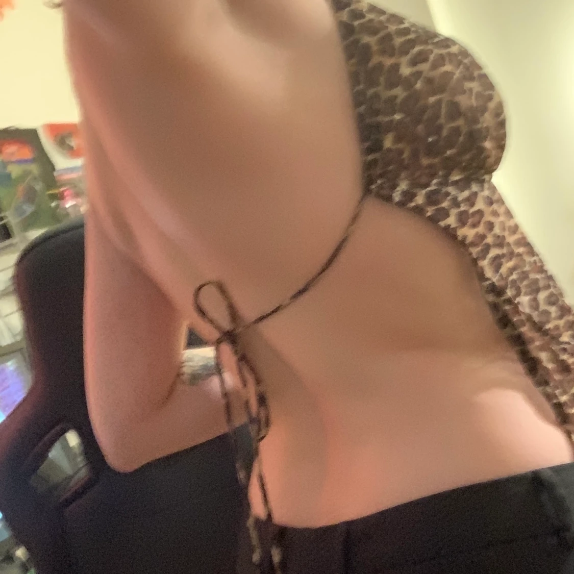 Leopard mönstrat linne med öppen rygg!!! - 91