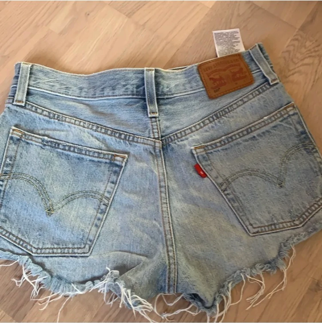 Ljusblå levisshorts  - 90