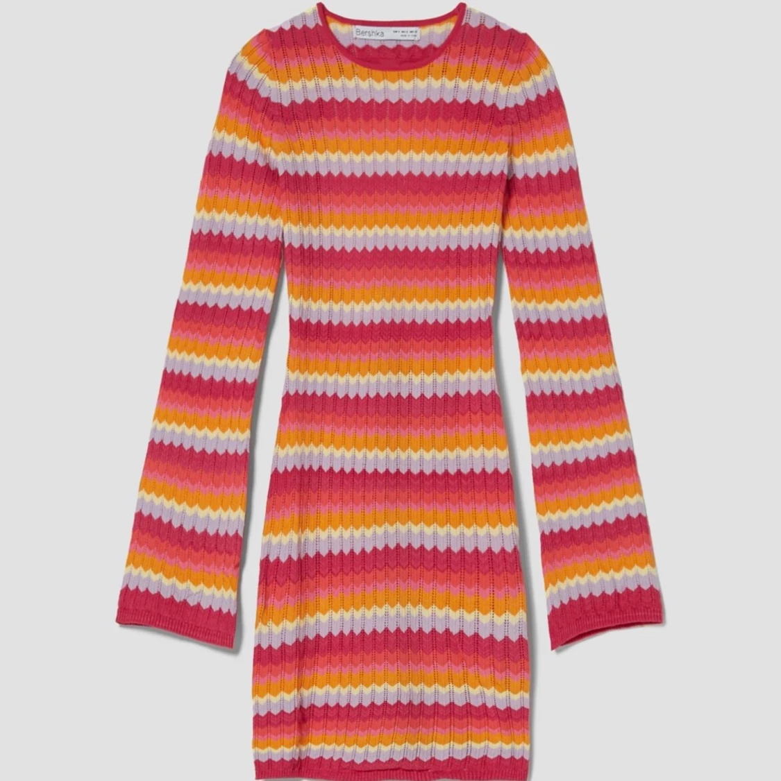 Populär klänning från Bershka - 91