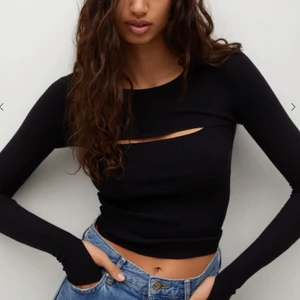 Mango - En jätte snygg långärmad tröja men som tyvärr är lite liten