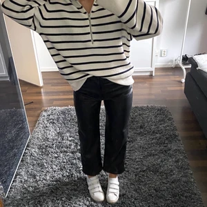 Skinnbyxor - Skitsnygga skinnbyxor från hm som knappt är använda, frakt tillkommer