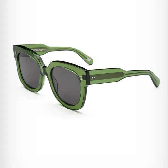 SÖKER!! Dessa snygga solglasögon ”kiwi #008 black”!! Kontakta gärna mig ifall ni är villiga att sälja 🤍. Accessoarer.