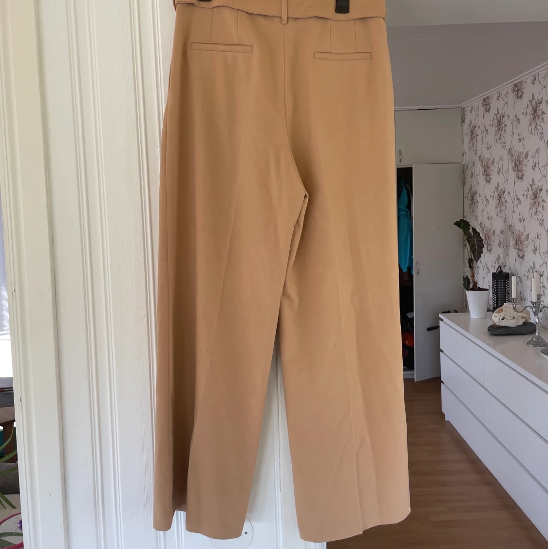 Lösa kostymbyxor  - 90