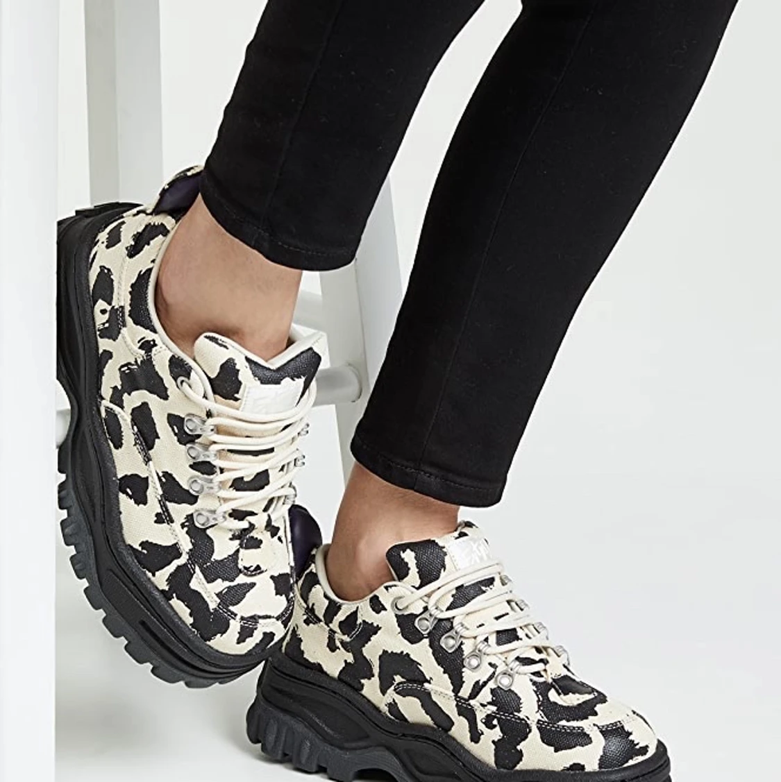 Eytys angels canvas print