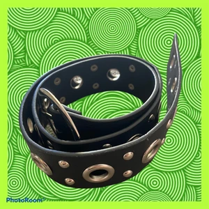 Alternativ skerp - Knappt använt, i rätt så bra skick. Köp nu!