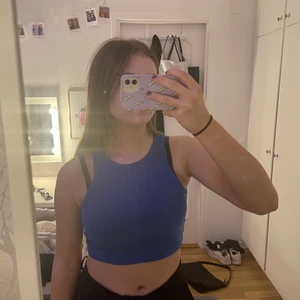 Blått fint linne,storlek S - Fint linne i storlek S från shein. Använd fåtals gånger.