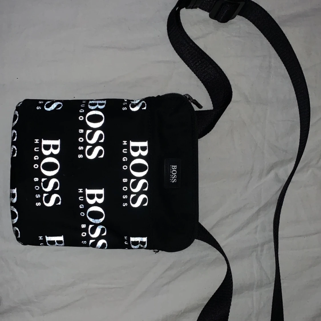 HUGO BOSS REFLEX BAG (LIMITED EDITION)
