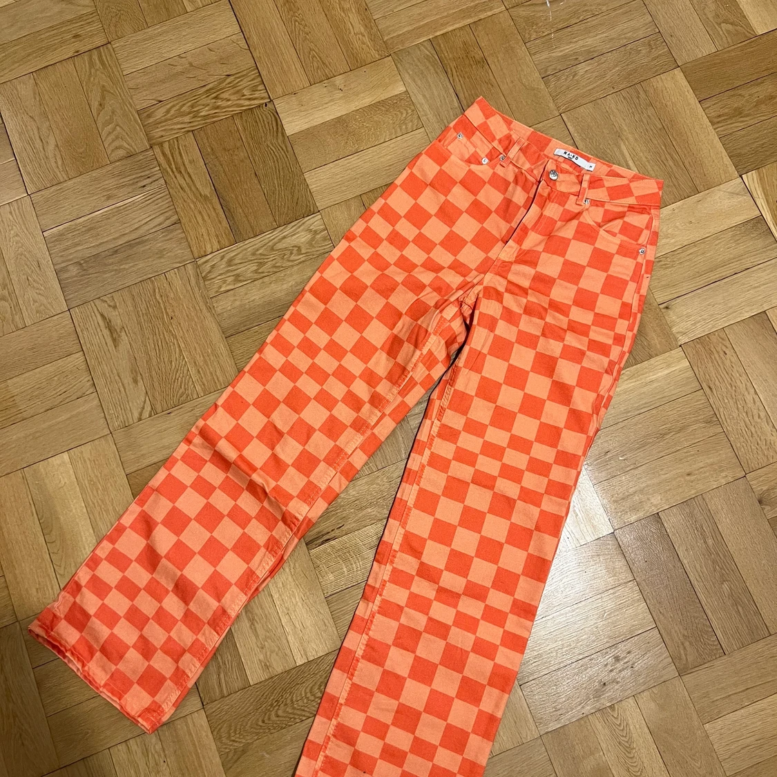 Checked orange pants NA-KD - 90