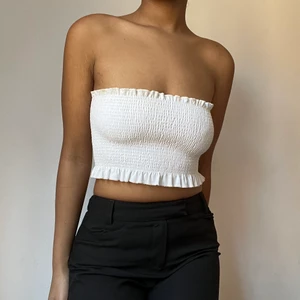 Bandeau topp - Söt vit bandeau top i storlek M