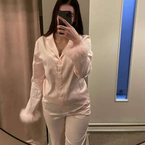 Ow intimates  - Pyjamas set, använt några gånger. Nypric ca 1150 