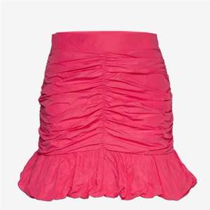 Fin Oanvänd rosa kjol i storlek 34. Slutsåld överallt. Ordnariepis 500kr mitt pris 70kr.