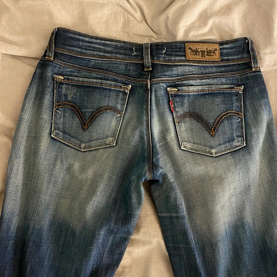 Lågmidjade levisjeans - 90
