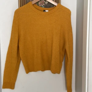 Tröja nyskick M - Tröja nyskick strl Medium