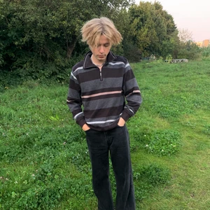 vintage sweatshirt  - good condition. No flaws.