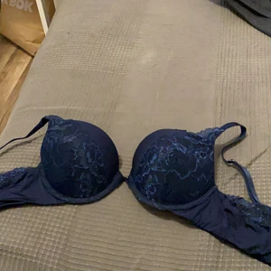 Push up bh - Använd kanske 5 gånger ger mycke push up