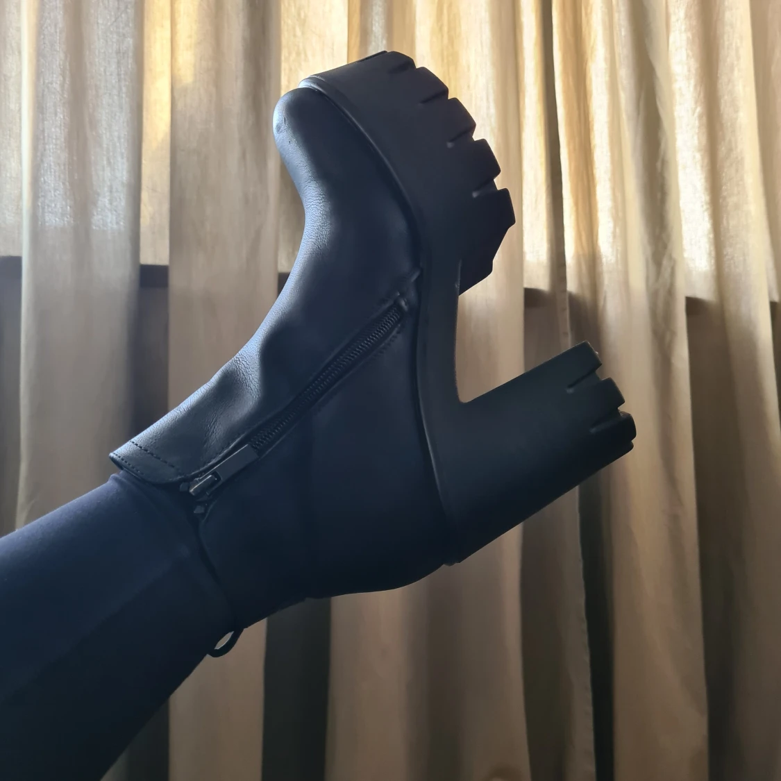 Chunky platå klackskor 38