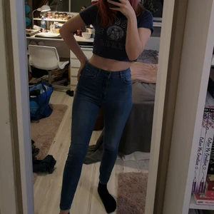Jeans - Köpt second hand från Felicia aveklews sellpy✨