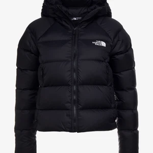 The north face jacka - INTRESSEKOLL på min jacka! Ni skickar frågor och bud så kanske jag säljer den ifall jag får ett tillräckligt bra enligt mig. Kvitto finns. Alla frågor i pm. 